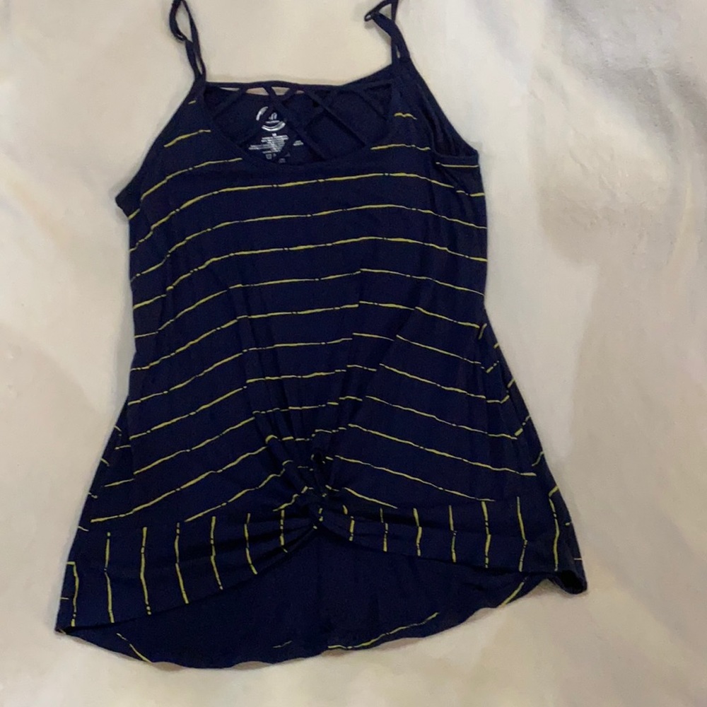 Maurices top